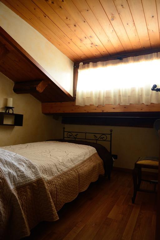 Alla Corte Dei Ventimiglia Montelepre Room photo