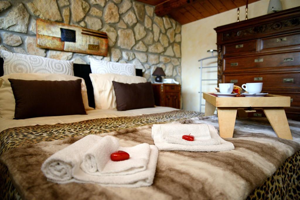 Alla Corte Dei Ventimiglia Montelepre Room photo