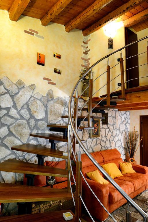 Alla Corte Dei Ventimiglia Montelepre Room photo
